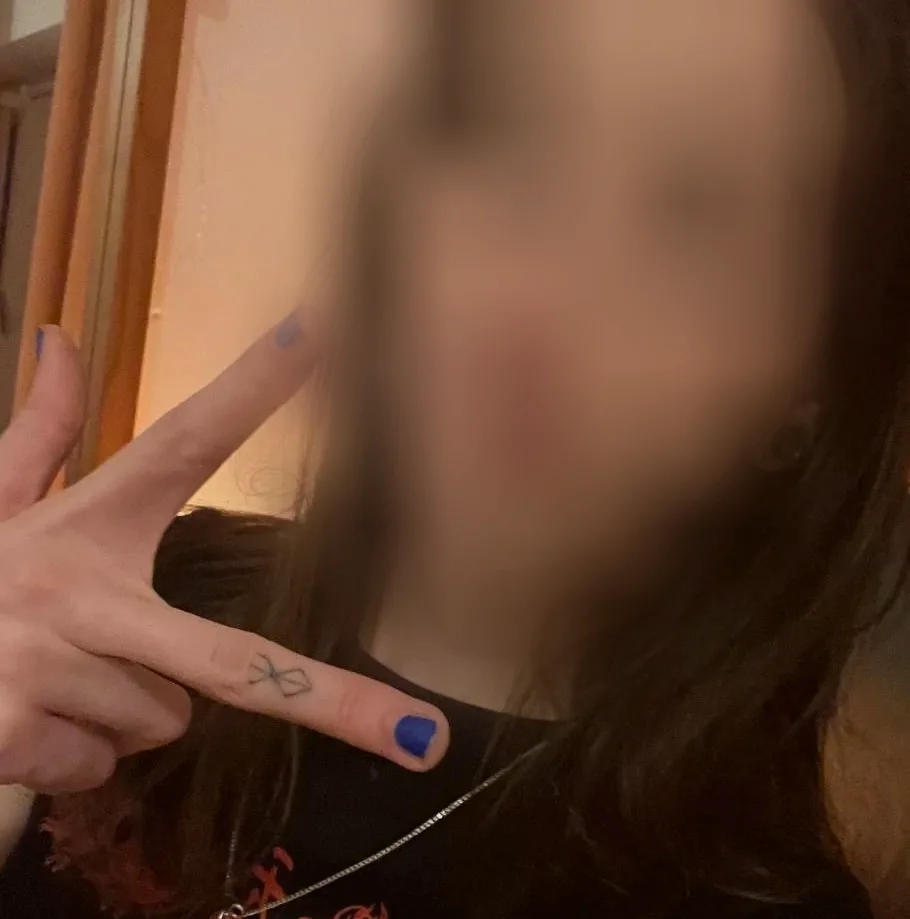 Elsa, 21